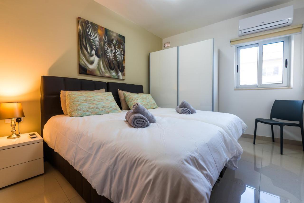 Sh5A-Qawra Prime Location 2 Bedroom Apartment เซนต์พอลส์เบย์ ภายนอก รูปภาพ
